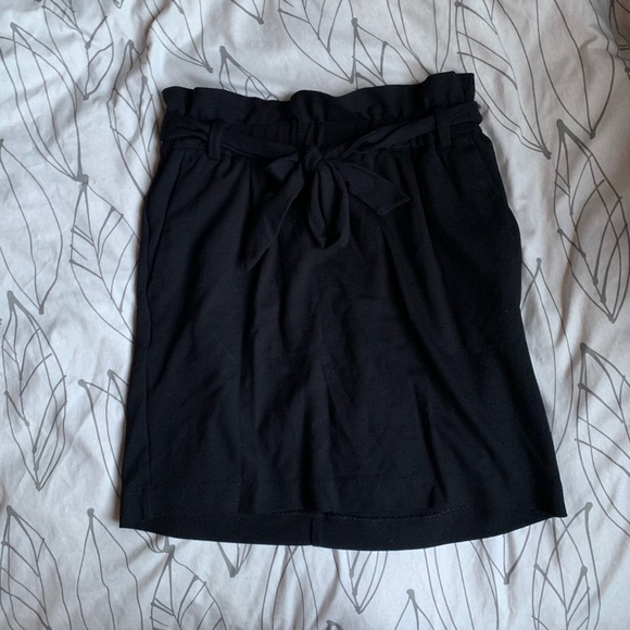 DYNAMITE Belted Paperbag Mini Skirt - Picture 1 of 5